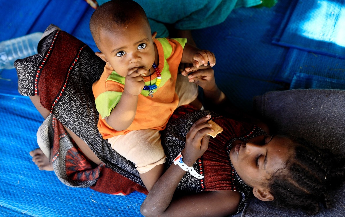 अपने ही परिवार की महिलाओं से रेप कर रहे पुरुष