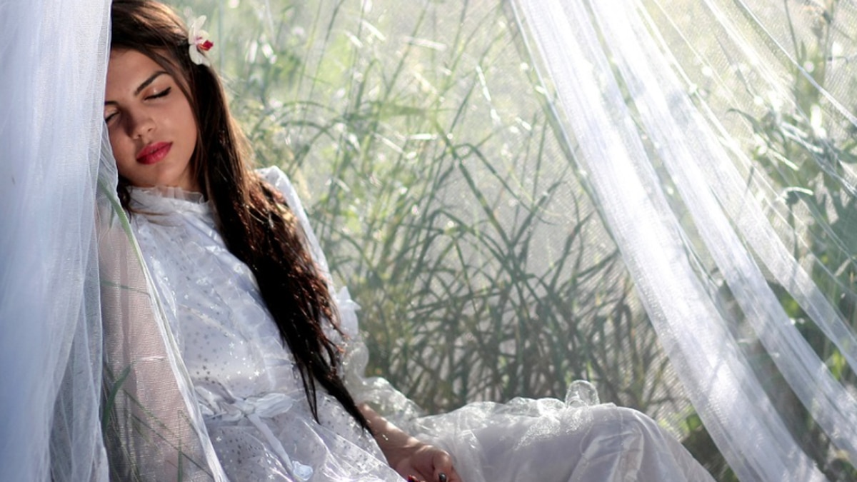 किसी को धोखा देने का सपना