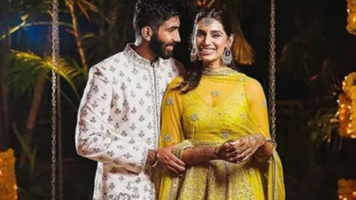 jasprit bumrah shares first photo with sanjana ganesan
