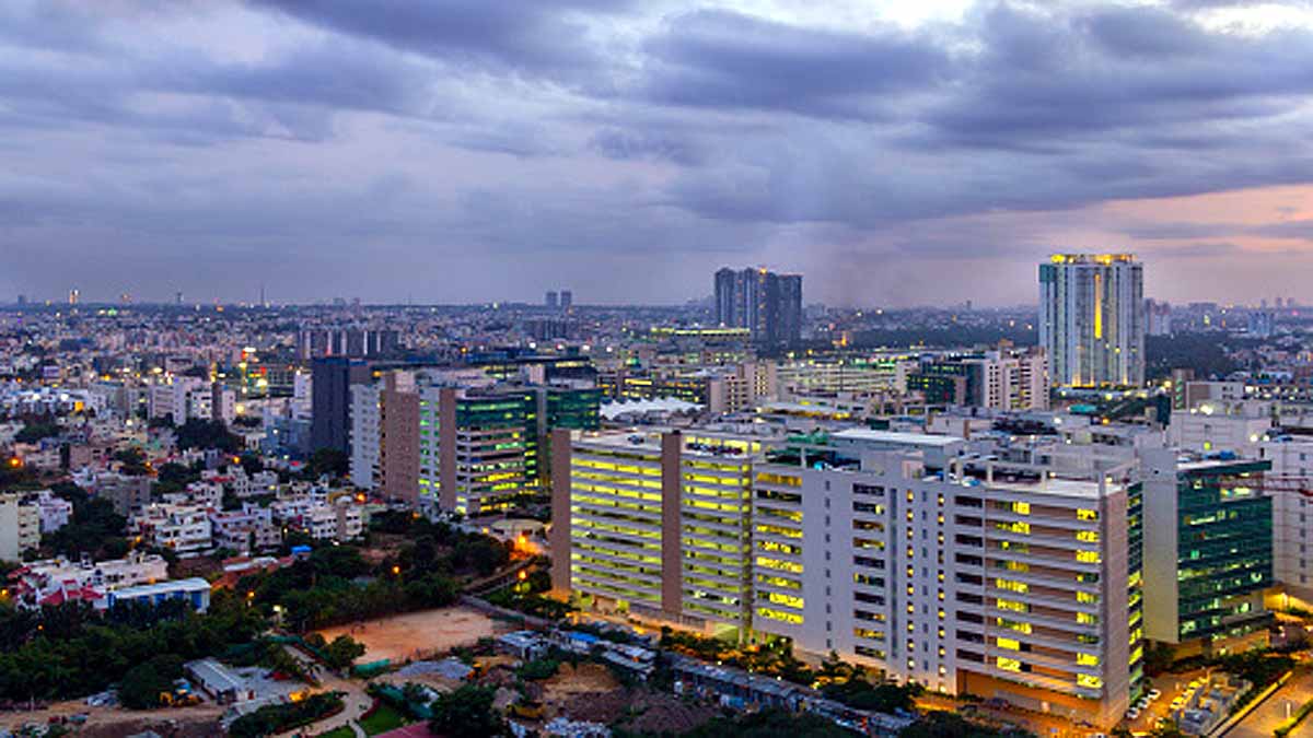 Elon Musk Starlink Satellite Internet in India 