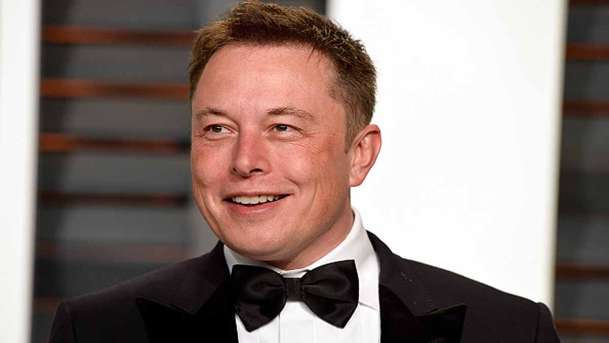 Elon Musk Starlink Satellite Internet in India 