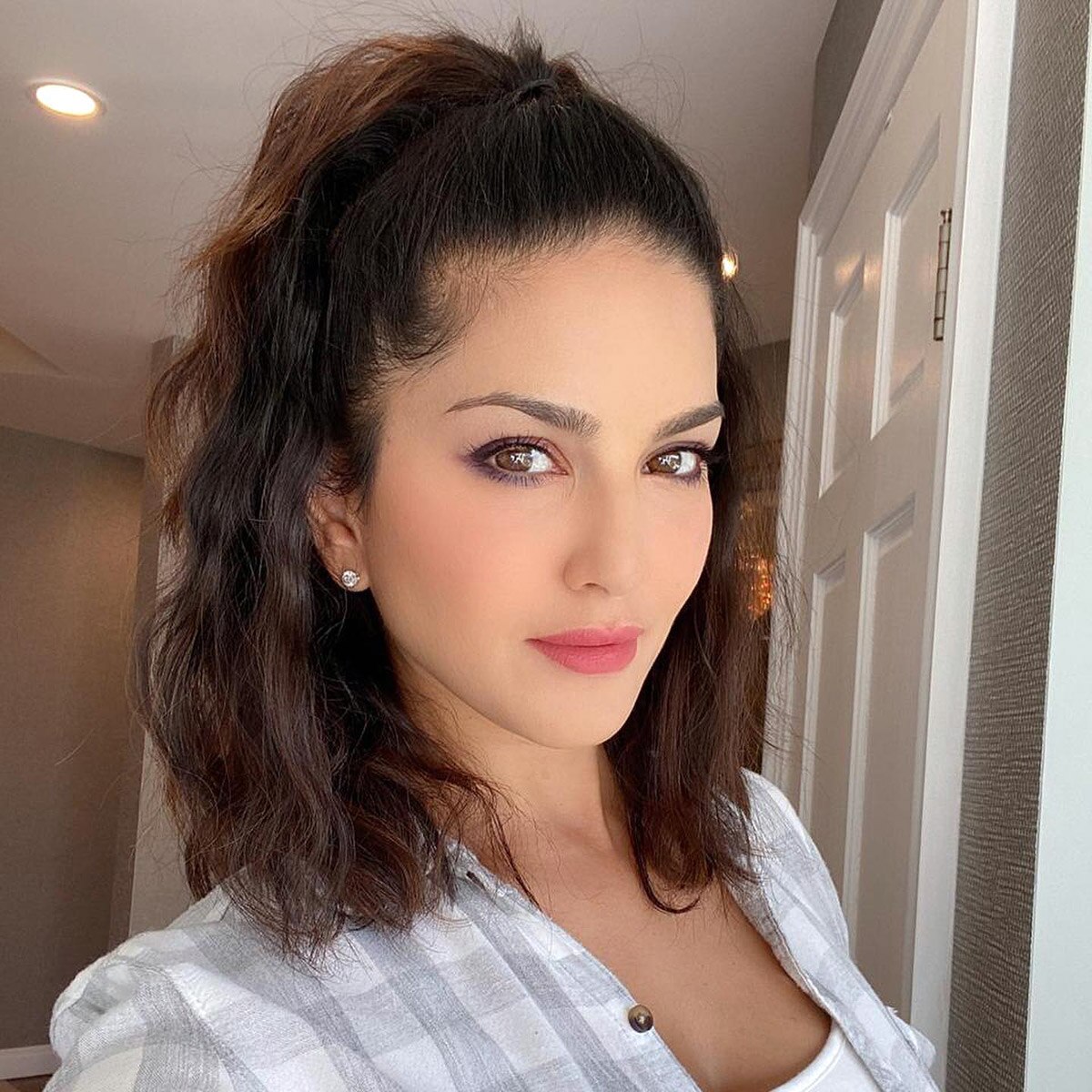 सनी लियोनी