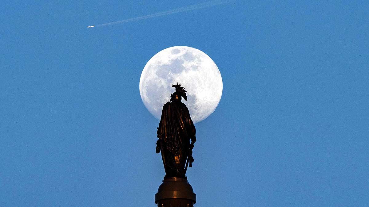 Supermoon Worm Moon Purnima