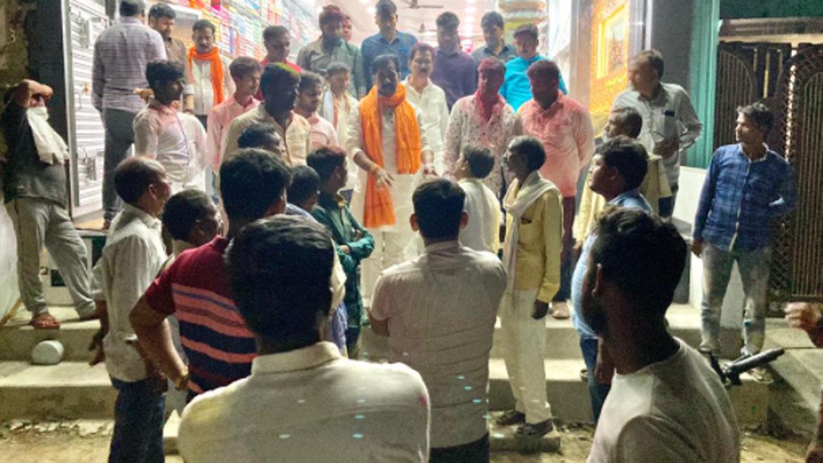 पड़ोसियों ने पीट-पीट कर कर दी एक शख्स की हत्या