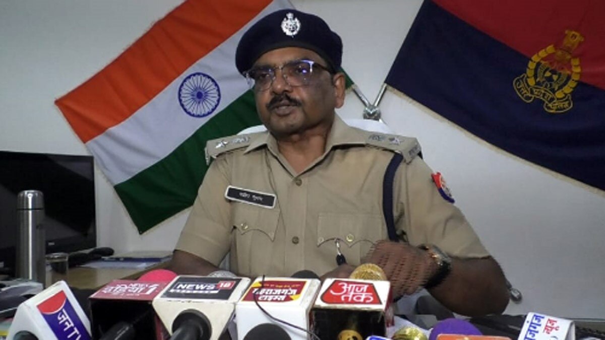 पंखिया गैंग के 08 बदमाश गिरफ्तार (फोटो-अमितेश त्रिपाठी)