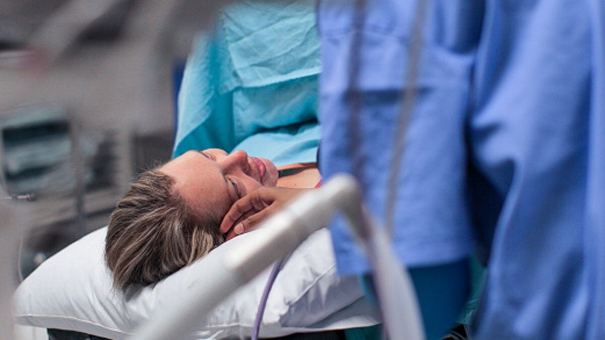 न्यूजीलैंड में गर्भपात होने पर मिलेगी तीन दिन की पेड लीव