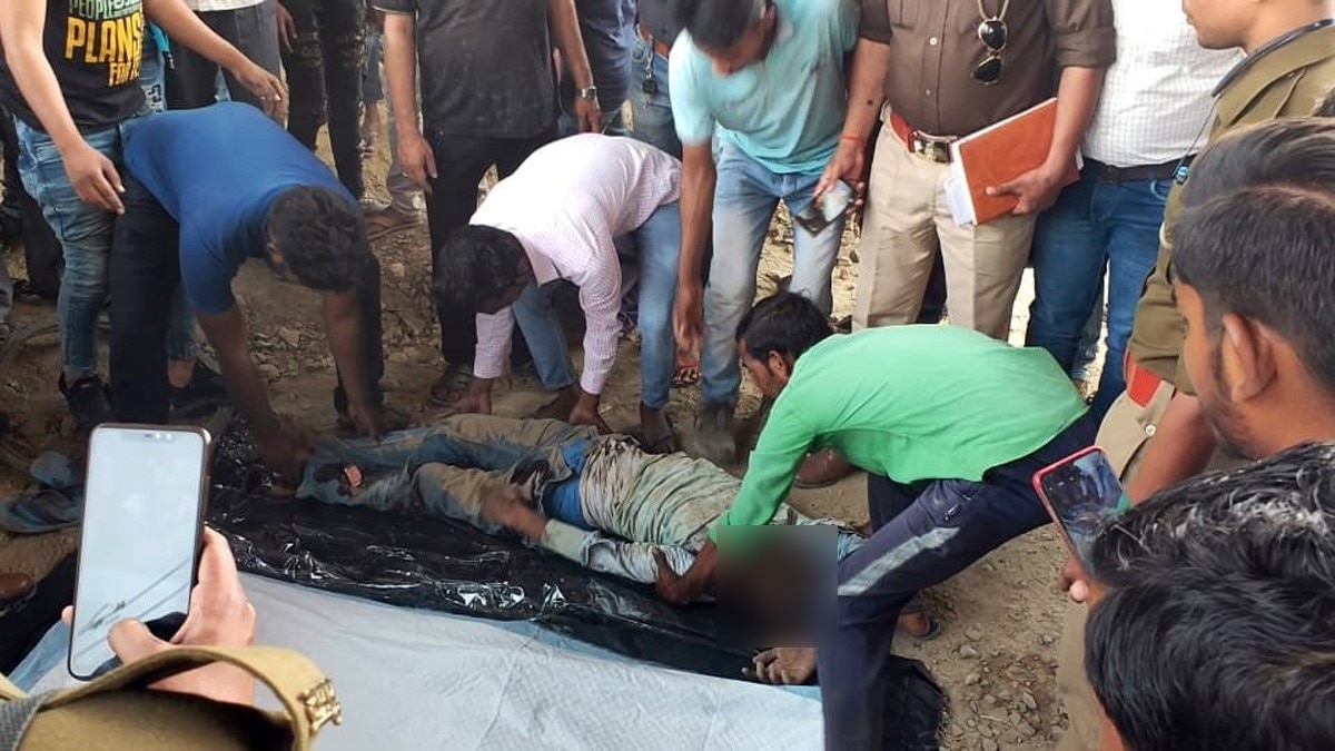 ट्रेन से टकराकर युवक की मौत (फोटो- शैलेन्द्र प्रताप सिंह)