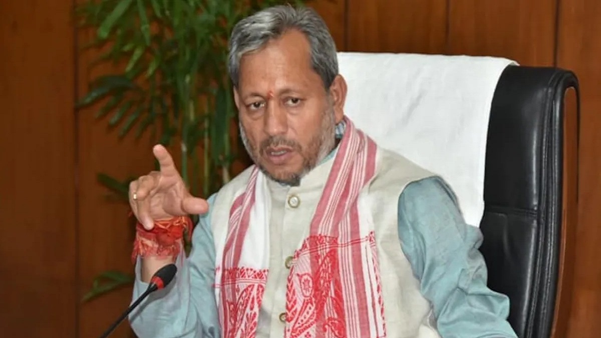 सोशल मीडिया पर फटी जींस की बाढ़