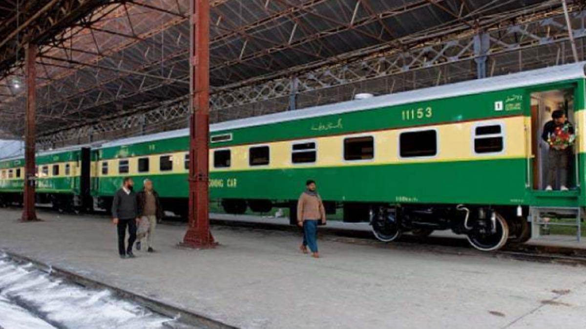 तुर्की और पाकिस्तान के बीच चलेगी ट्रेन