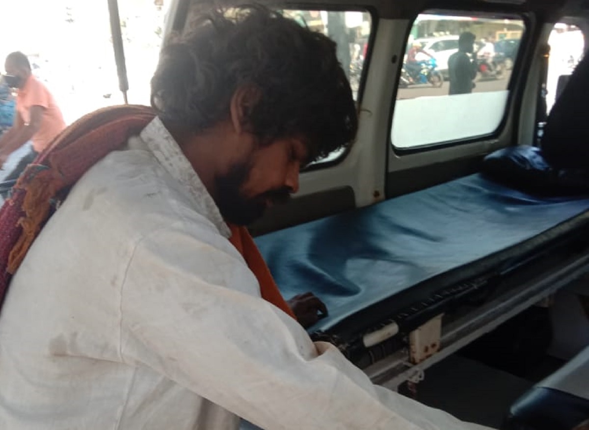 बंगला..प्लॉट और AC रूम, भिखारी निकला करोड़पति