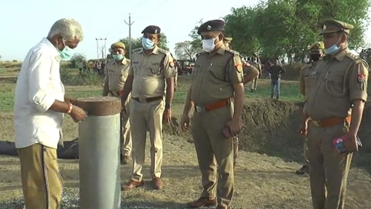 जमीन के लालच में लड़की का मर्डर 