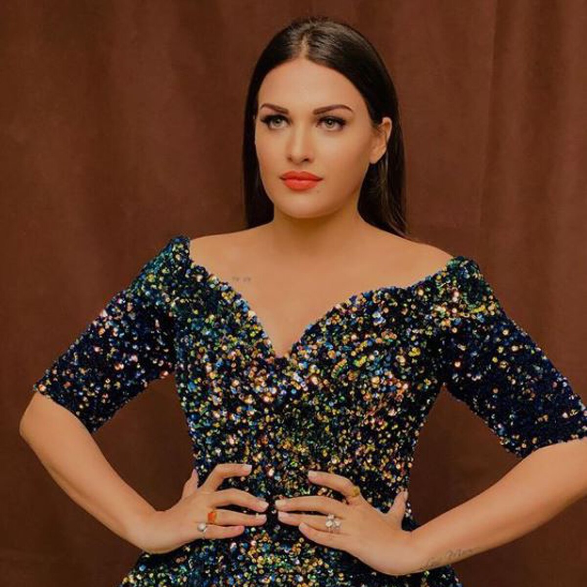 हिमांशी खुराना