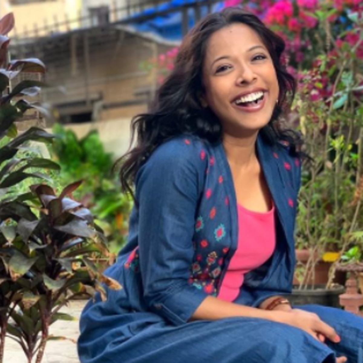 किरण खोजे