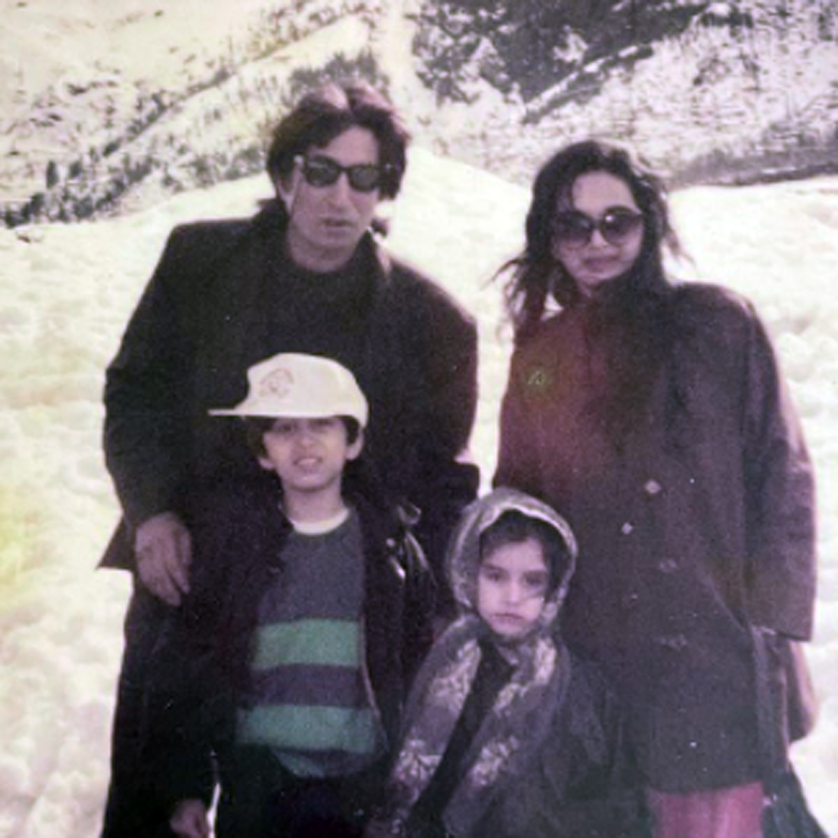 शक्ति कपूर-श्रद्धा कपूर 