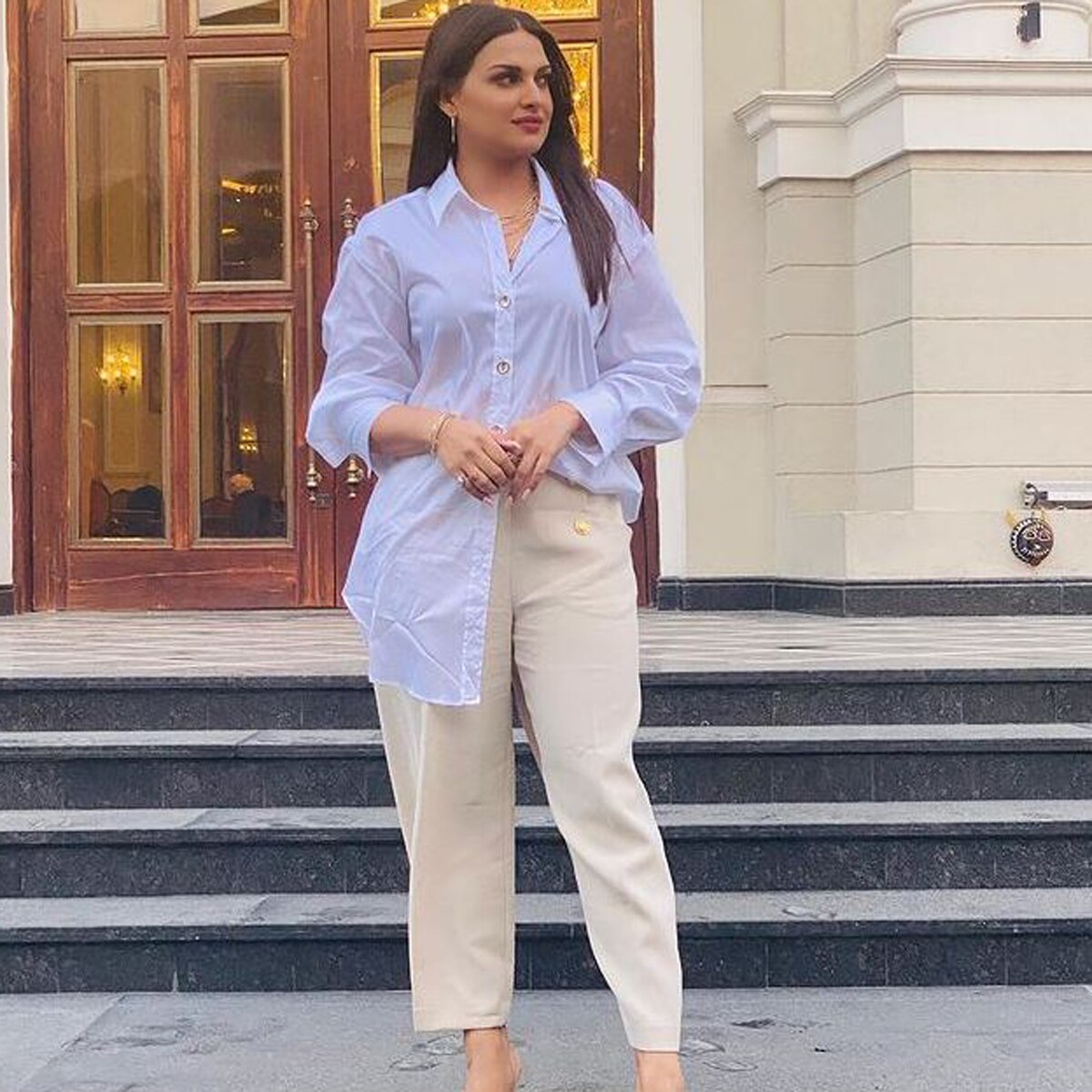 हिमांशी खुराना