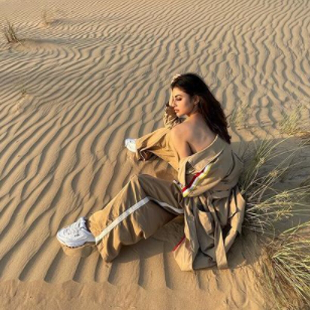 मौनी रॉय