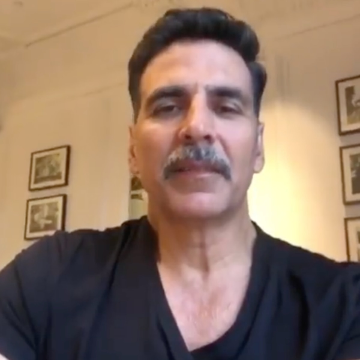 अक्षय कुमार 