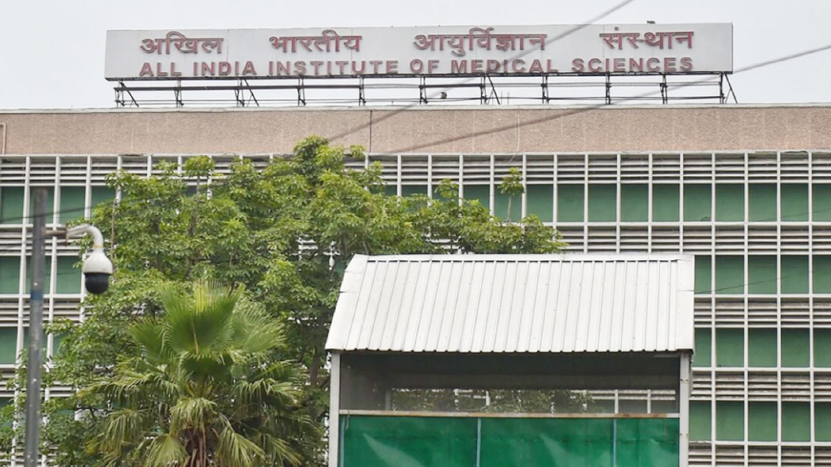 सरकारी अस्पताल ने बच्चे को नहीं किया भर्ती एंबुलेस में चली गई बच्चे की जान 