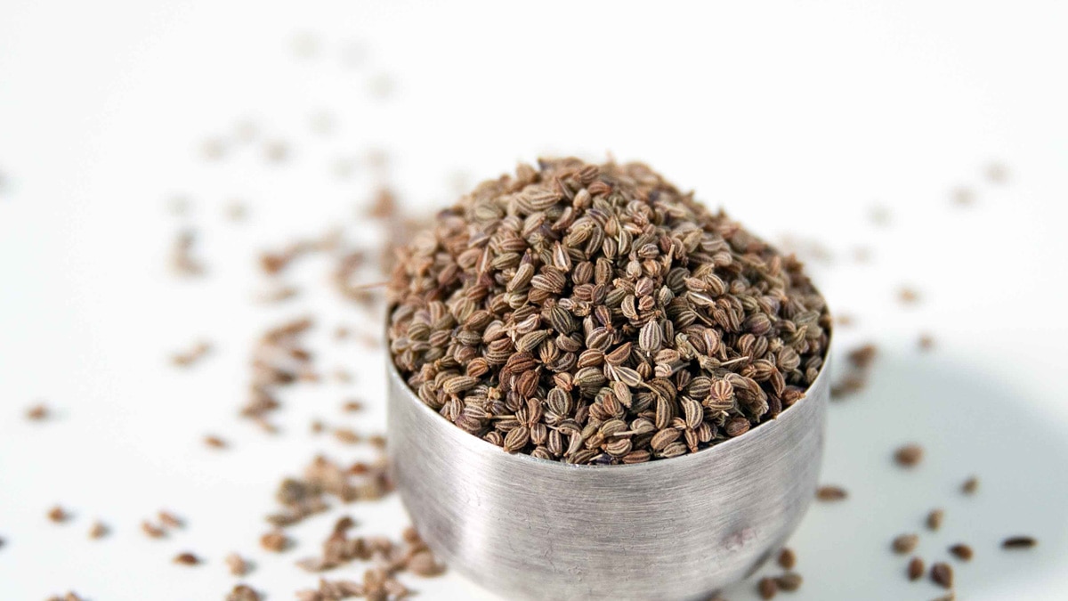 अजवाइन और नीलगिरी का तेल