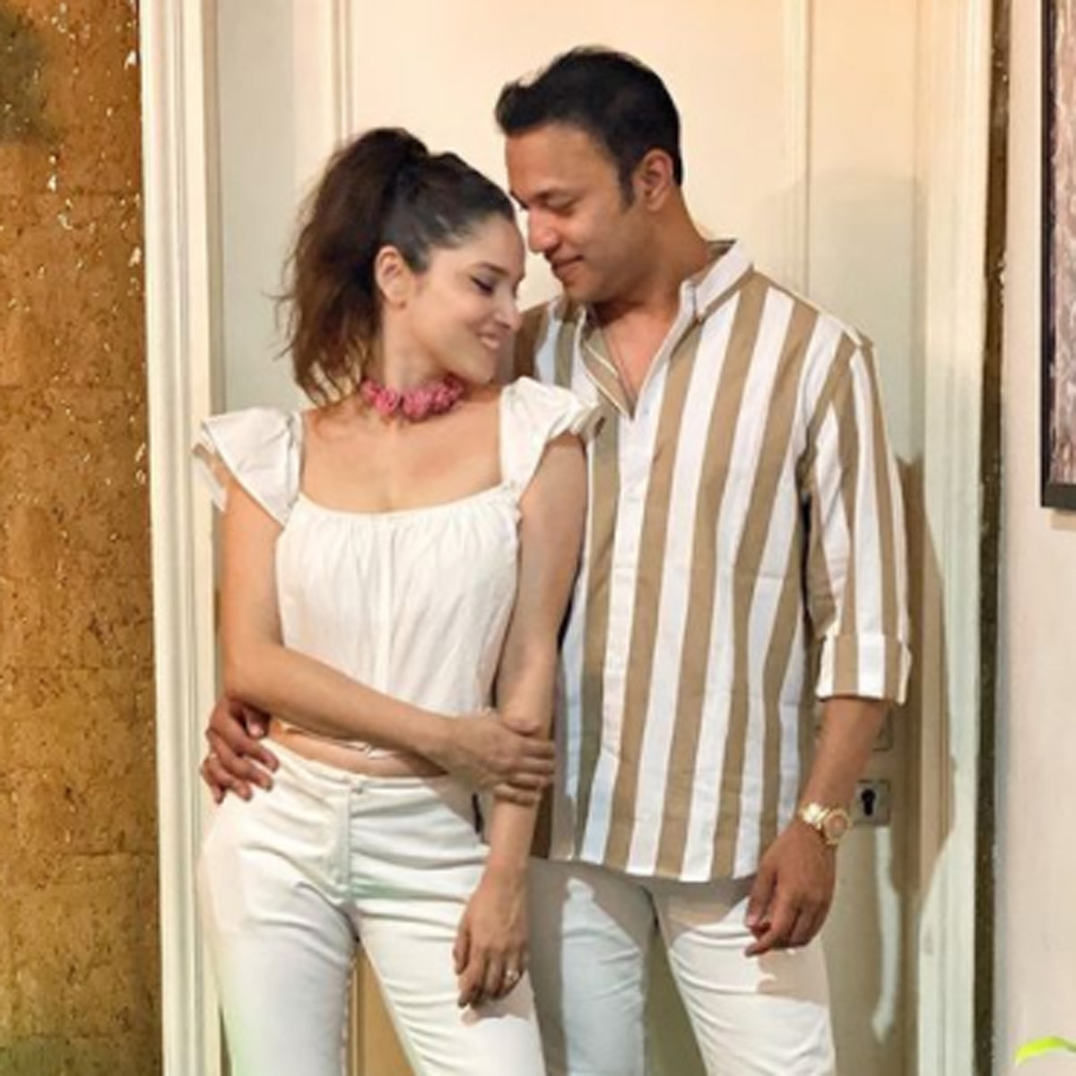 अंकिता लोखंडे-व‍िक्की जैन 