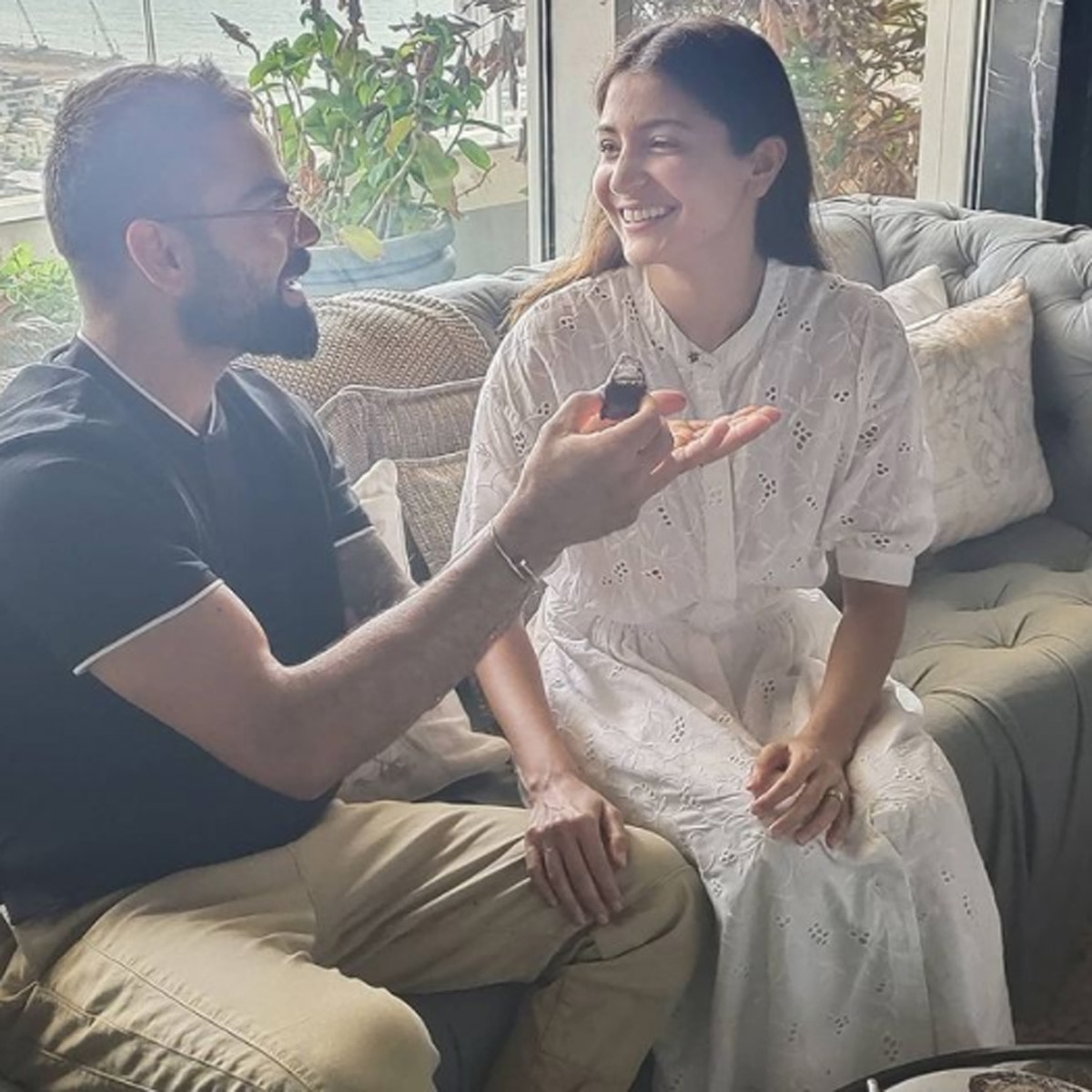 अनुष्का-व‍िराट 