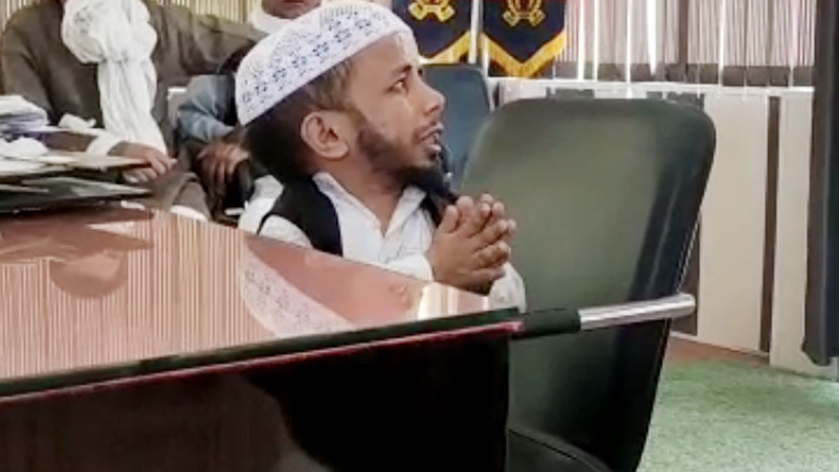 इंसास राइफल के मामले में अजीम मंसूरी से घंटों पूछताछ