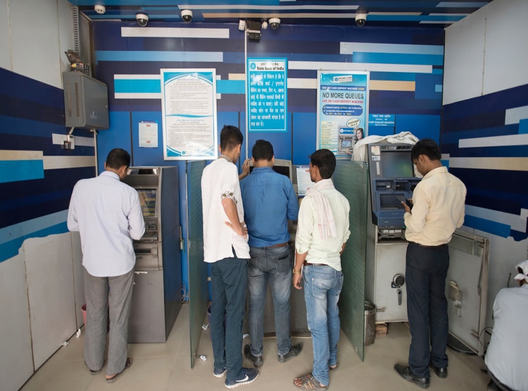 कटे-फटे नोट ATM से निकलने पर घबराएं नहीं