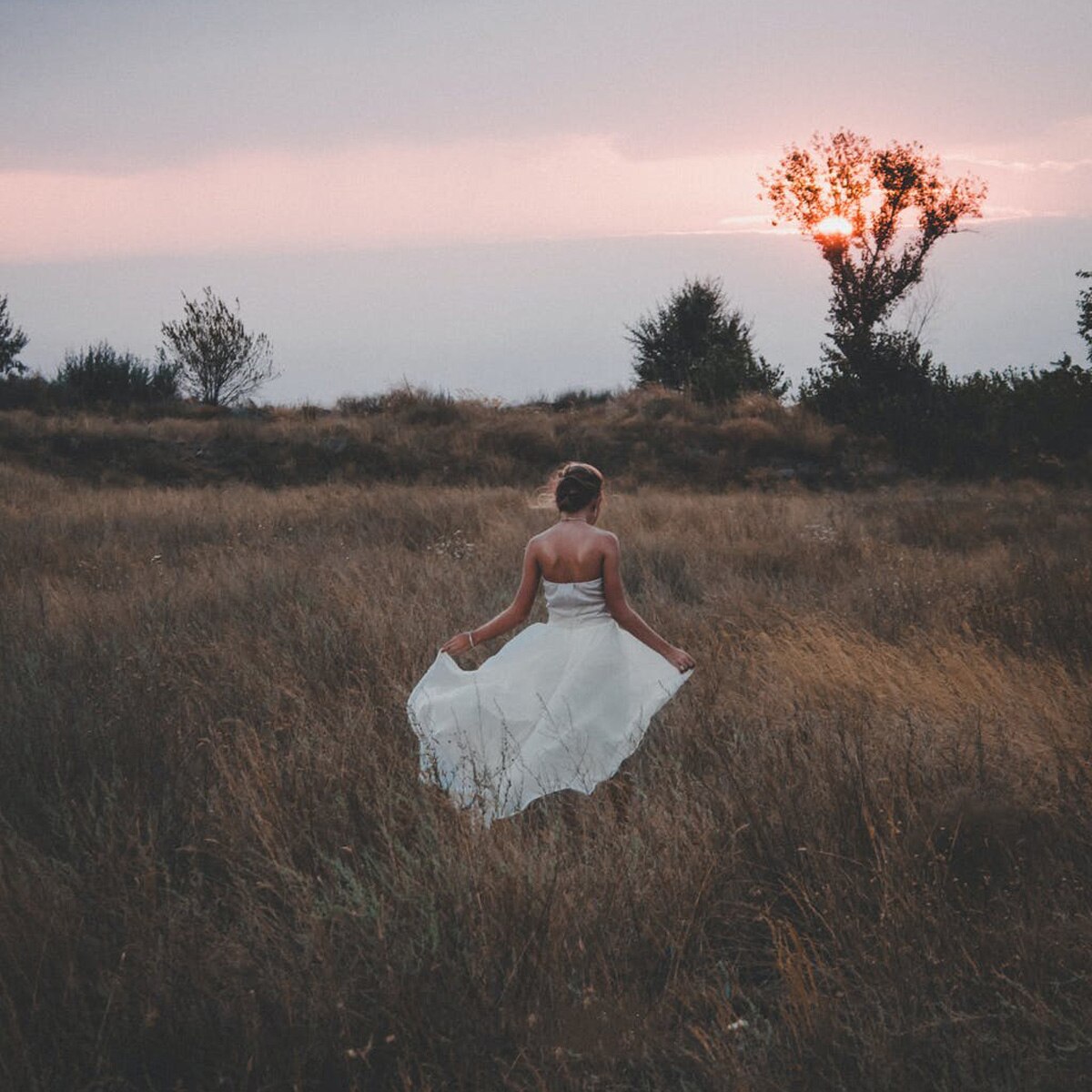 woman cancel marriage