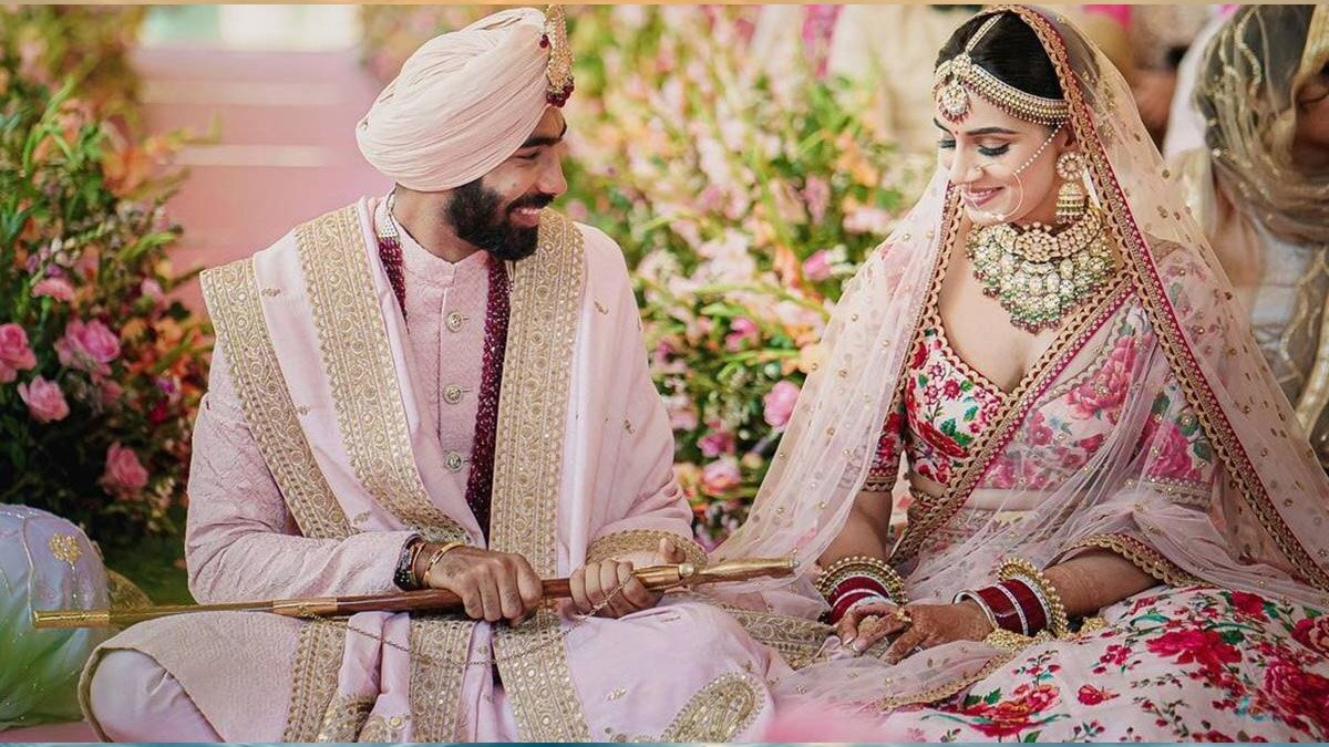 jasprit bumrah and sanjana ganesan