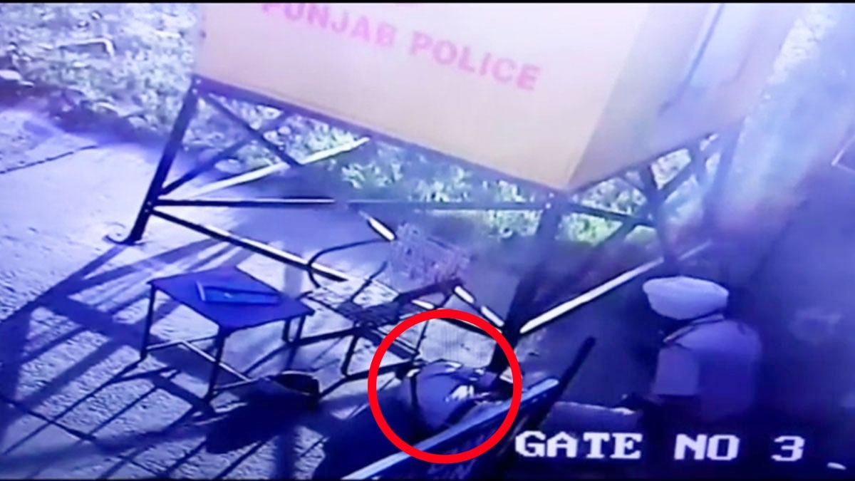 कार्बाइन से चली गोली, गेट पर ड्यूटी दे रहे ASI की मौत