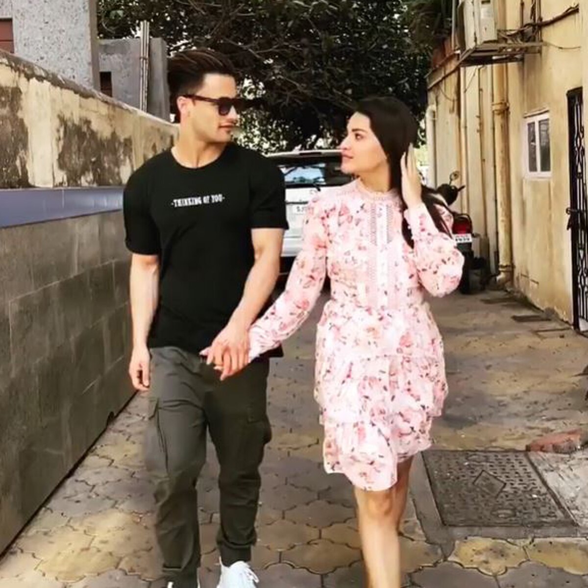 हिमांशी खुराना