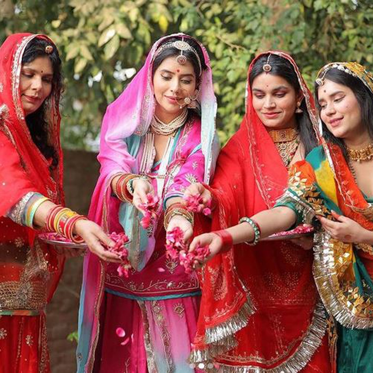  चारु असोपा