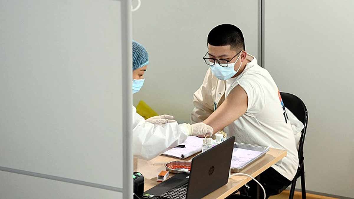 China Plans to Mix Corona Vaccine