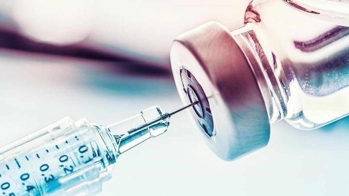 कलेक्टर का फरमान, जो नहीं लगवाएंगे वैक्सीन उन्हें नहीं म‍िलेगा सरकारी योजना का लाभ 