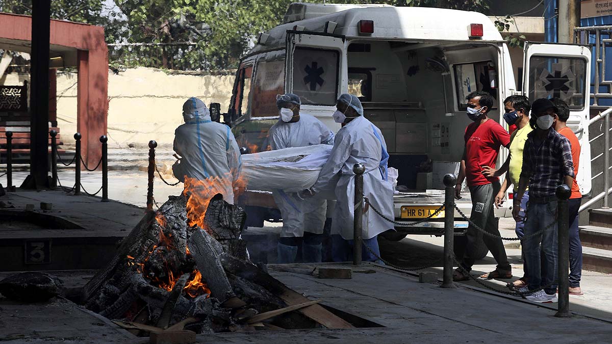 India Corona Surge Puzzles Scientists