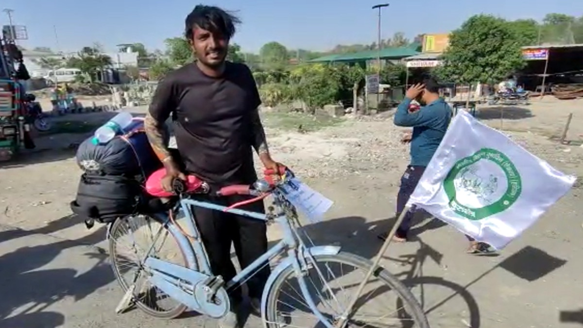 लॉकडाउन में गई नौकरी तो युवा ने उठा ली साइकिल, डिप्रेशन में जाकर सुसाइड करने वालों के लिए बना मिसाल 