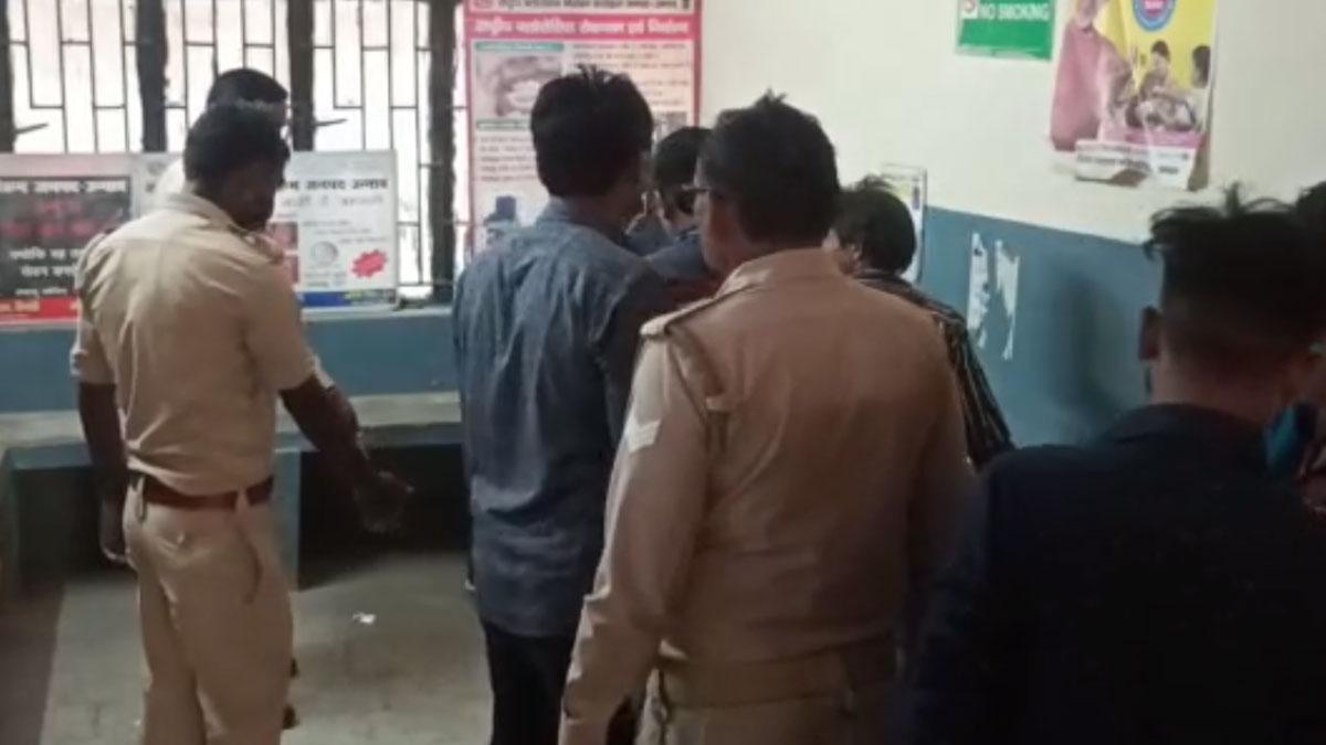 क्रिकेट खेलने के दौरान हुए विवाद में हत्या 