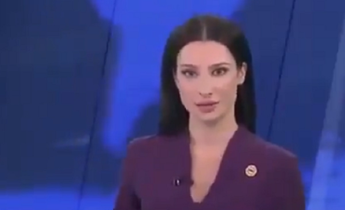 Dog grabbed reporter mic