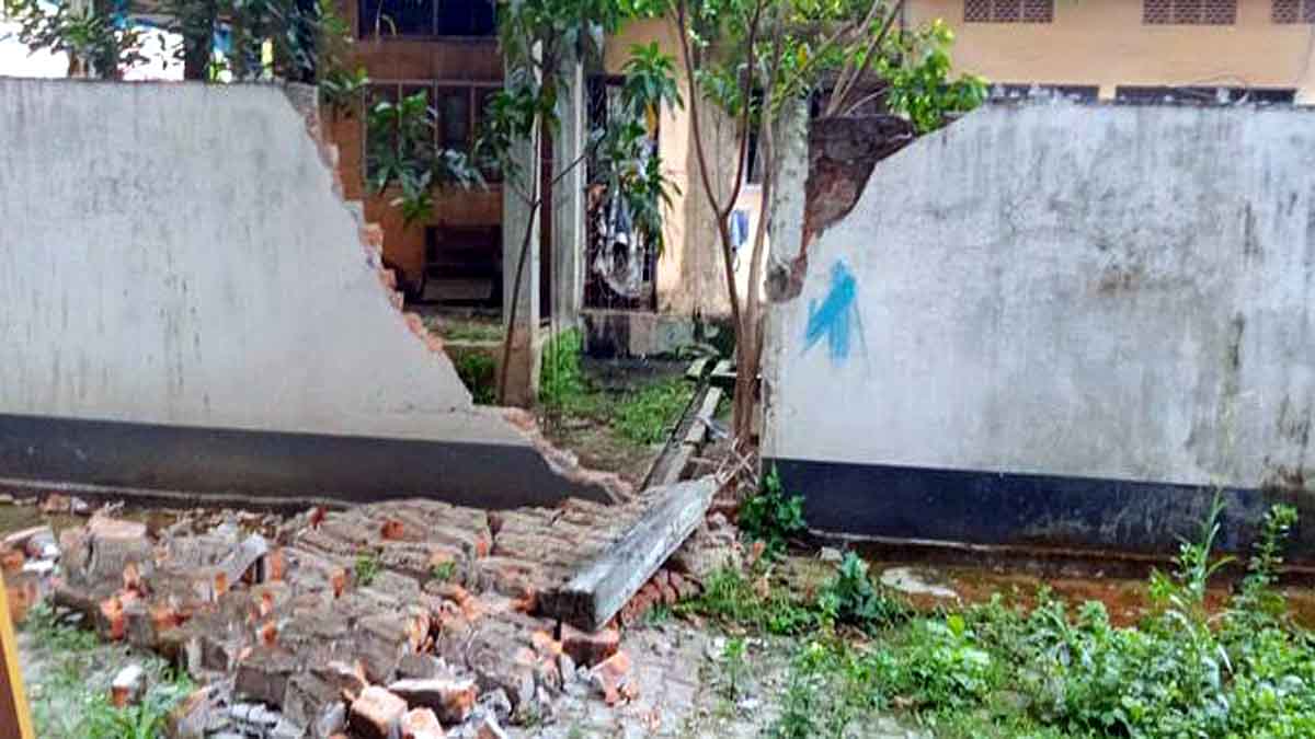 Why Earthquake hits India?