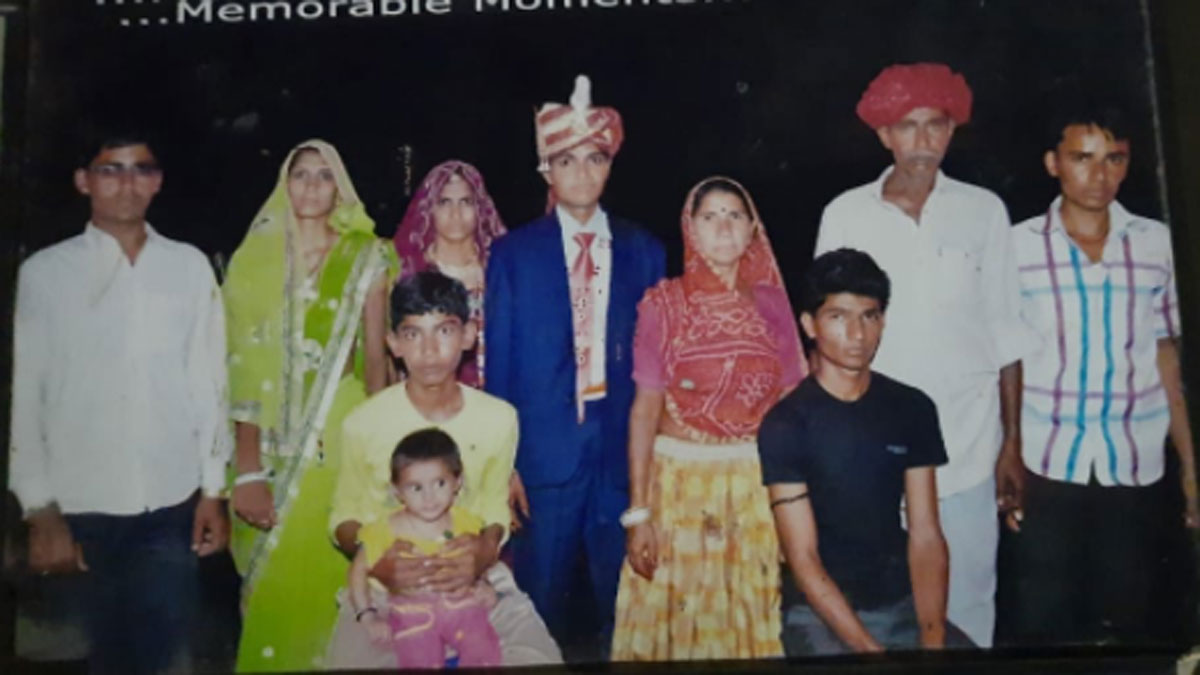 मां और भाई को मार डाला 