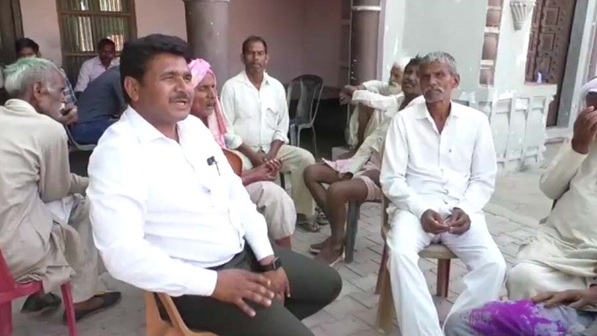 यूपी का एक गांव ऐसा... जहां वोटिंग से नहीं निर्विरोध चुना जाता है प्रधान