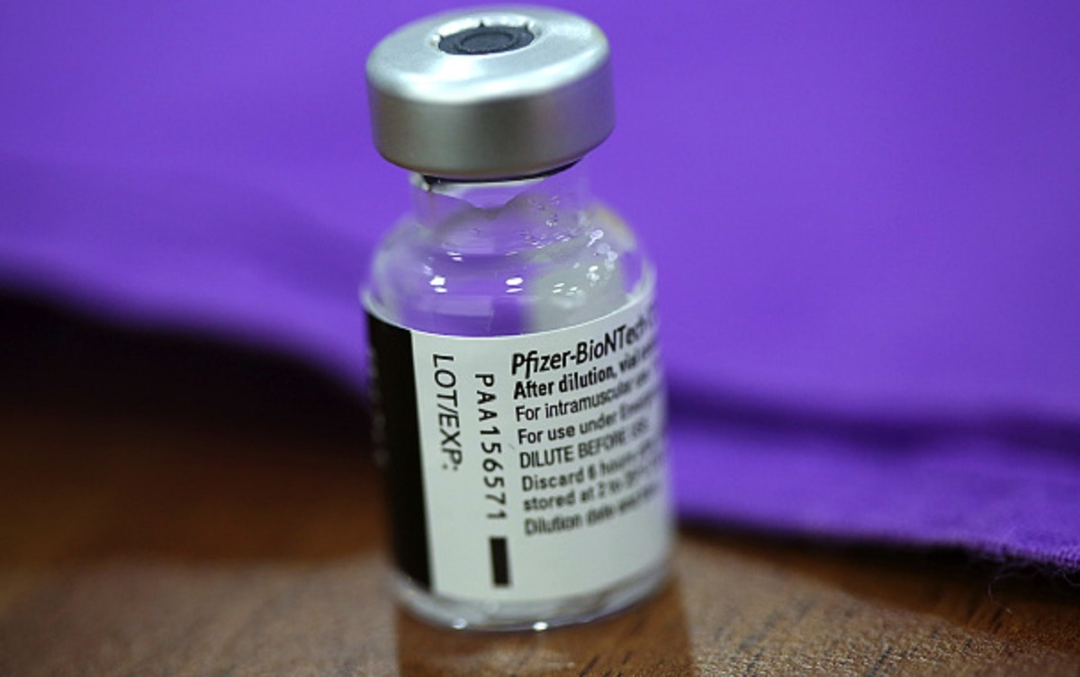 वैक्सीन लगवाओ बीयर पाओ