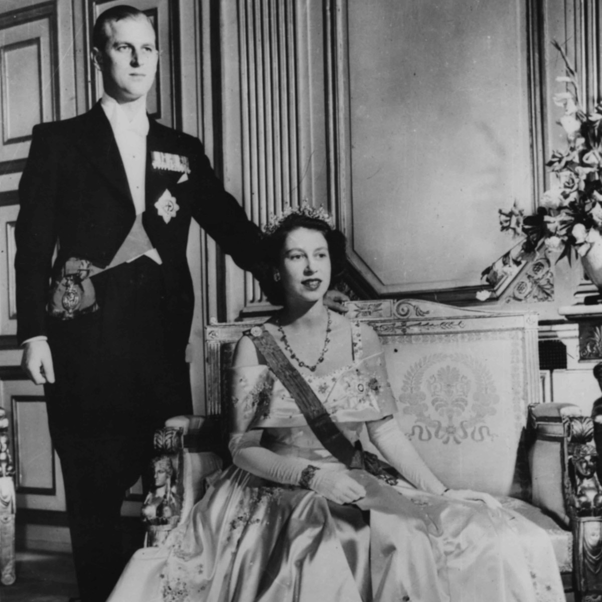 क्‍वीन एलिजाबेथ के साथ प्रिंस फिलिप (Getty)