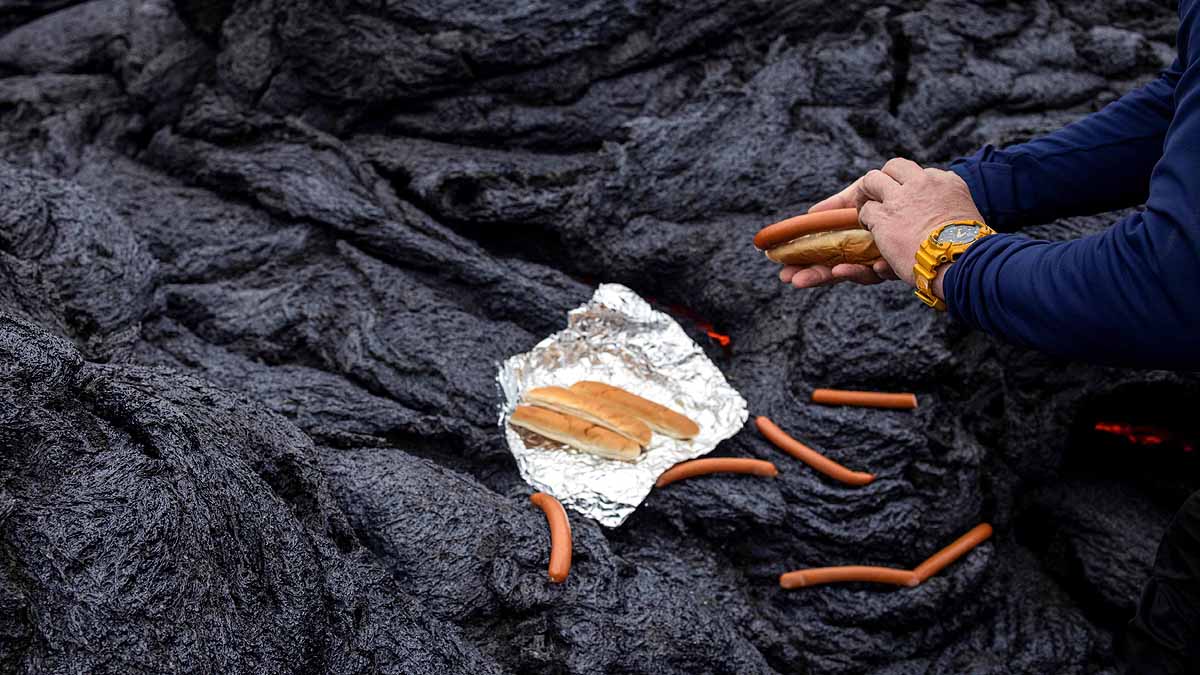 Icelandic Volcano Perfect Tourist Destination 