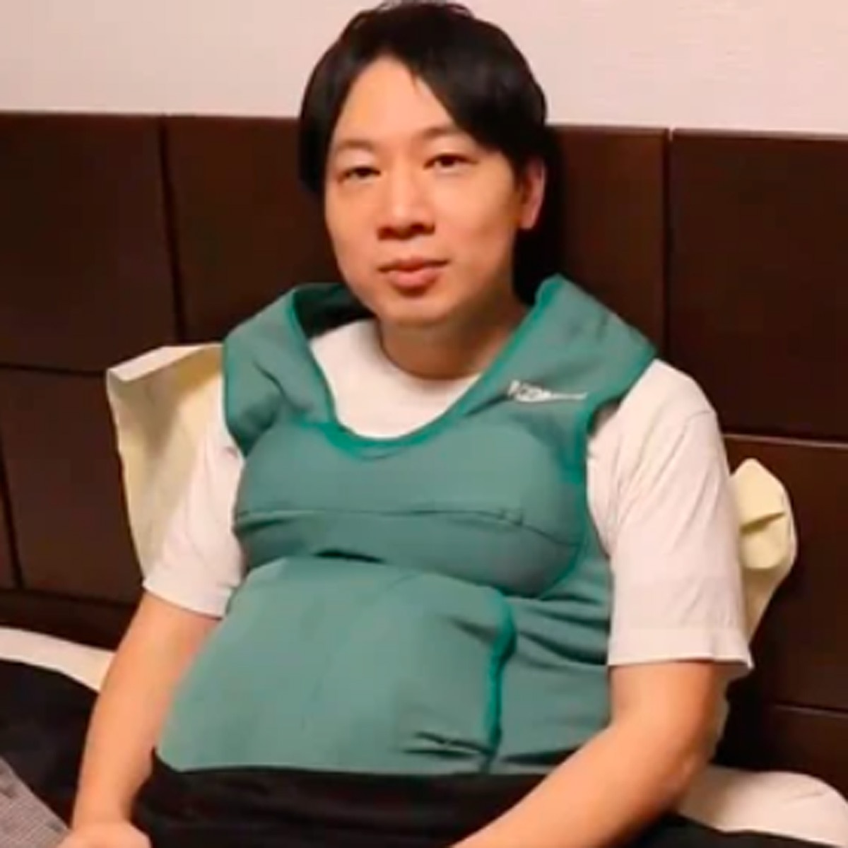 japanese leaders pregnancy jacket