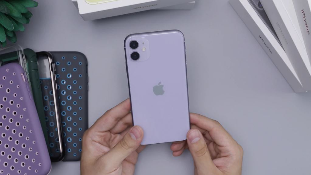 iPhone 11