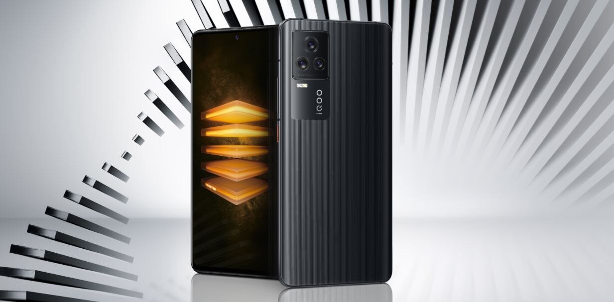 iQoo 7