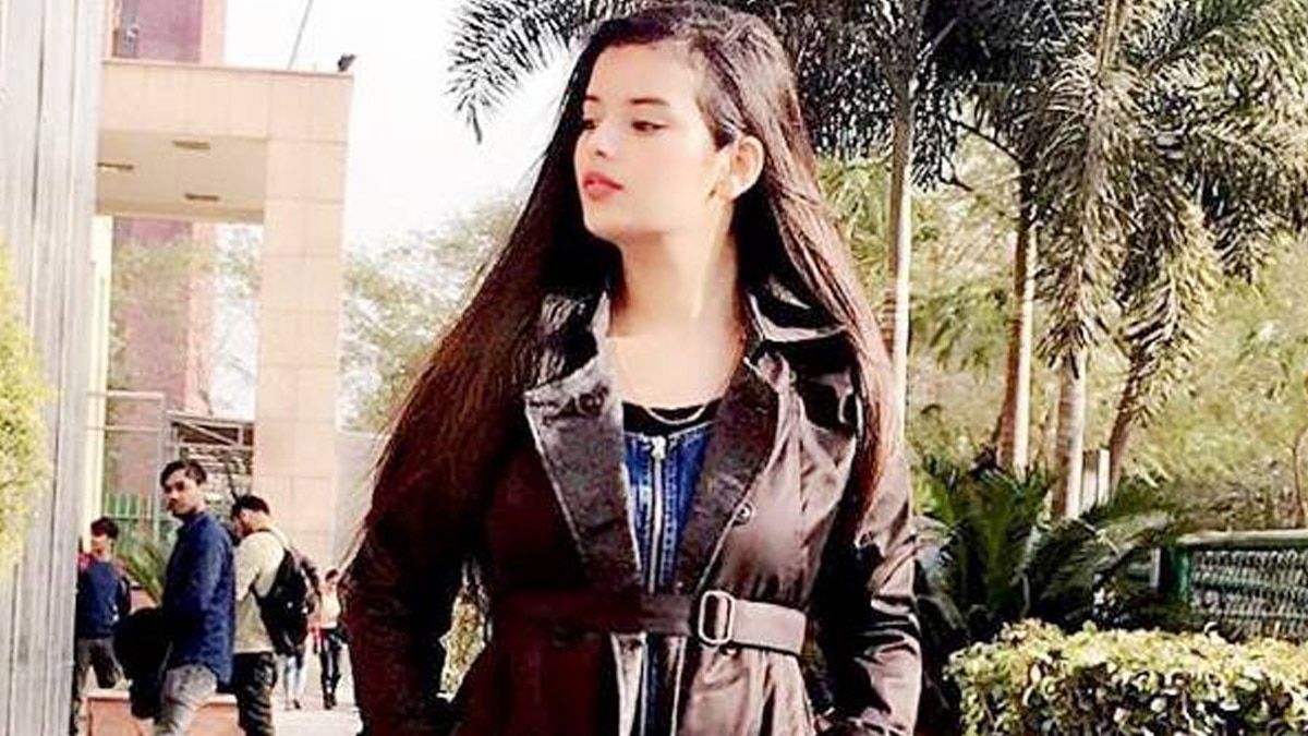 isha negi picks her favorite cricket player 