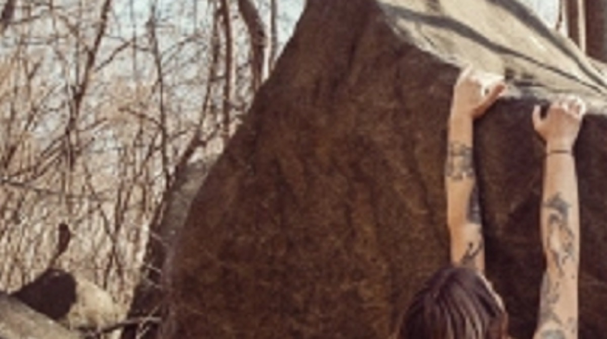 laura jasorka nude rock climbing