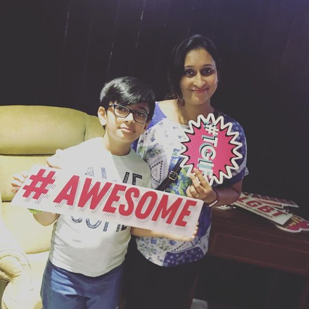 प्र‍ियंका बेटे के साथ 